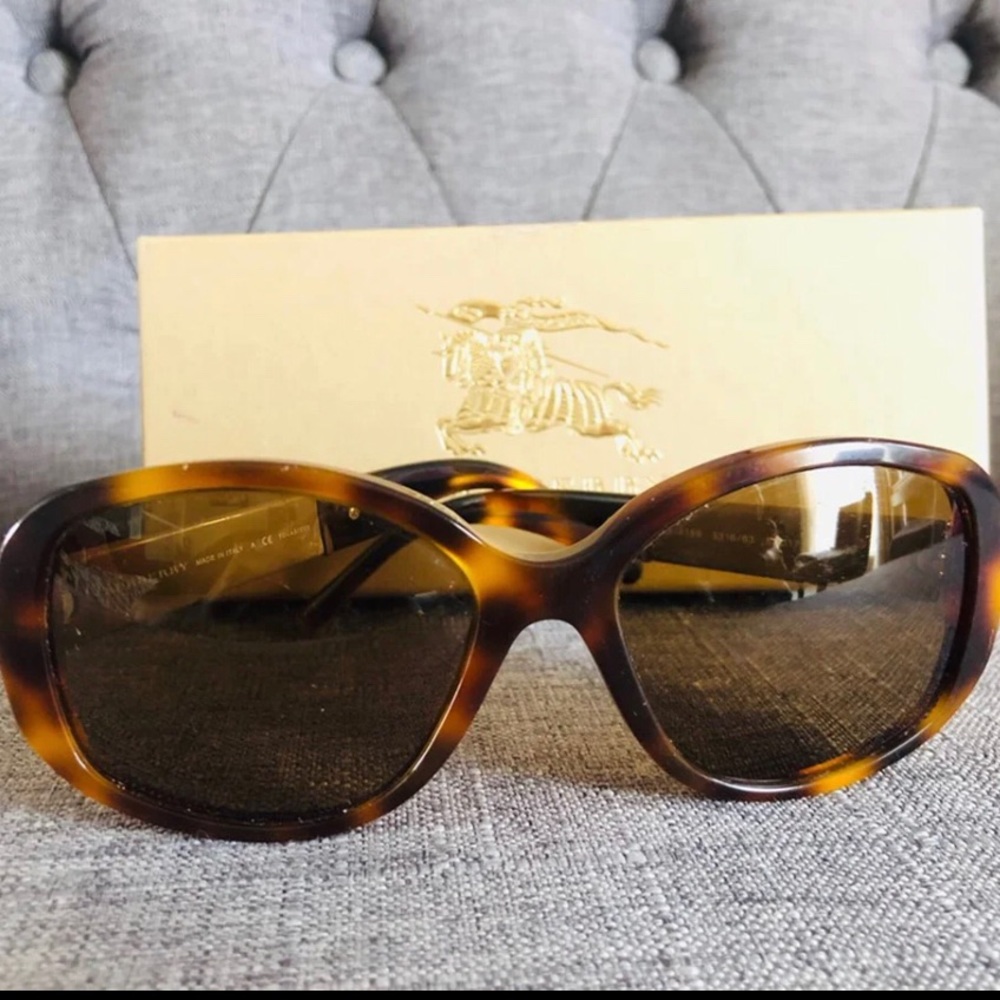 Authentic Burberry Sunglass